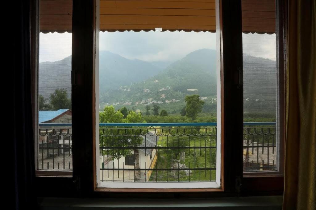 Olive County Resort Manāli Екстериор снимка