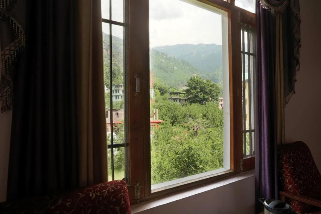 Olive County Resort Manāli Екстериор снимка