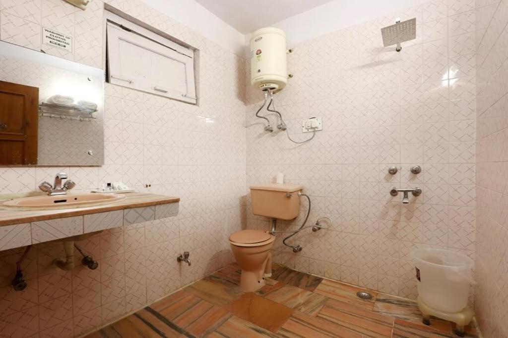 Olive County Resort Manāli Екстериор снимка