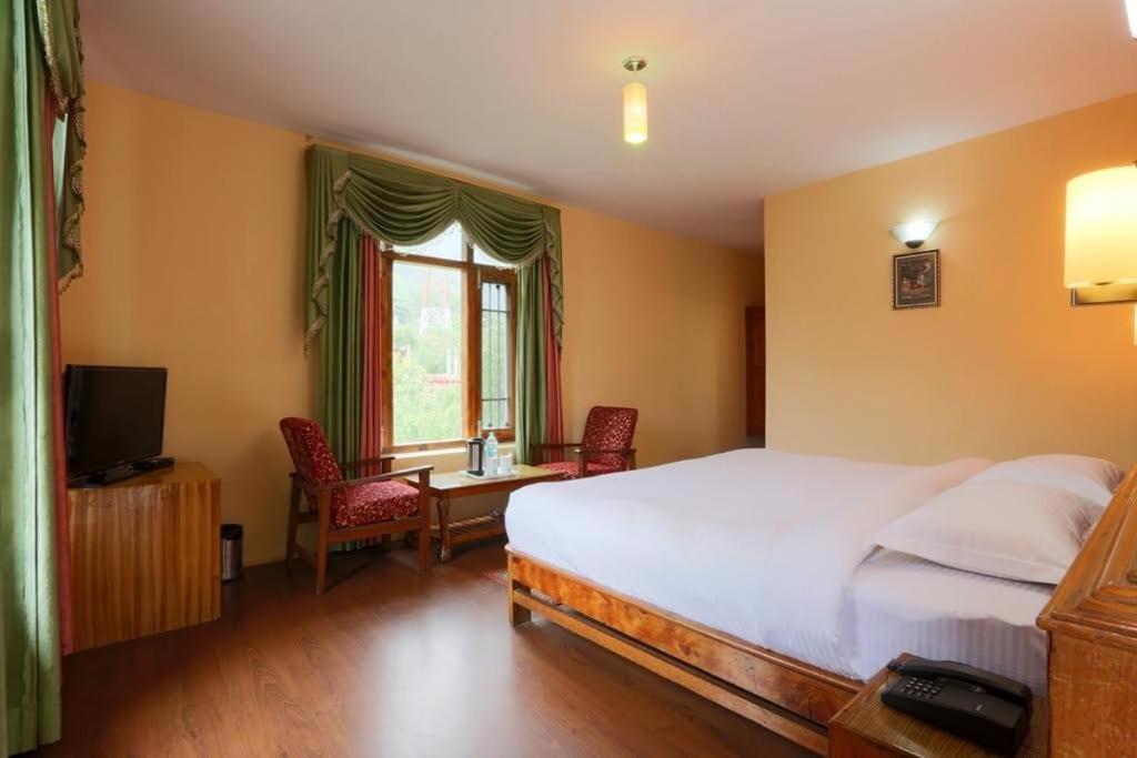 Olive County Resort Manāli Екстериор снимка