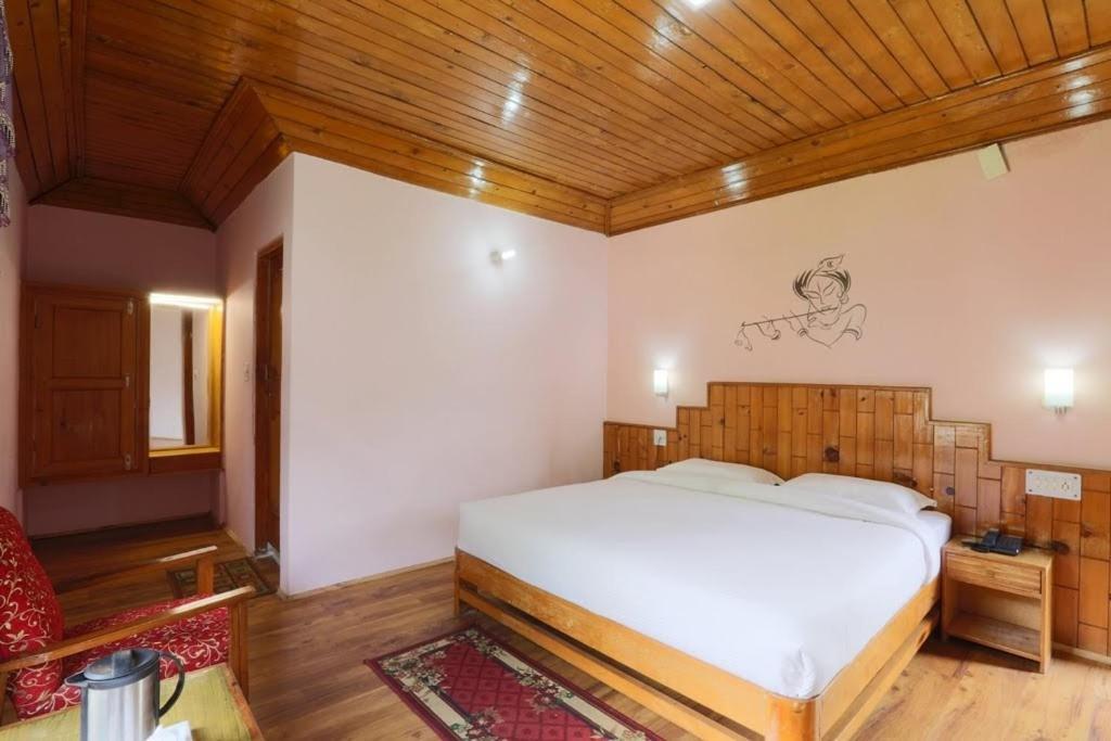 Olive County Resort Manāli Екстериор снимка